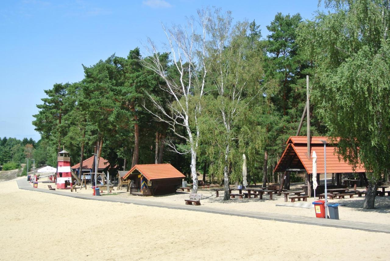 Вилла Bernsteinsee Ferienhauser Sassenburg Экстерьер фото