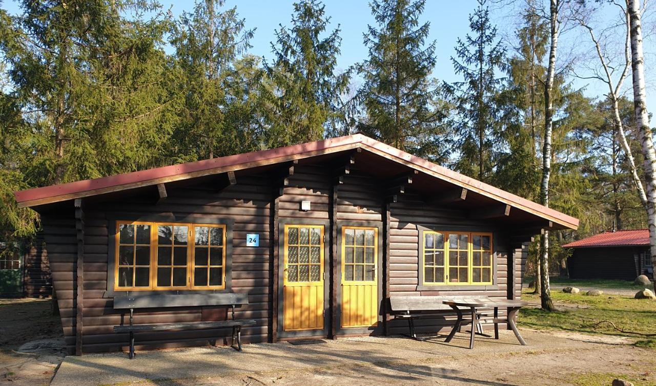 Вилла Bernsteinsee Ferienhauser Sassenburg Экстерьер фото